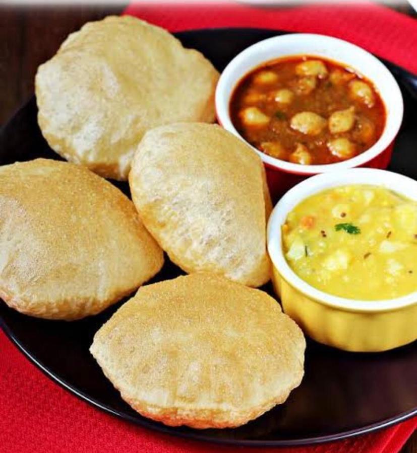 Big Daddy'S Inn Candolim Bagian luar foto